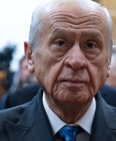 Bahçeli_ Ne Kılıçdaroğlu ne de Özel CHP'nin tarihsel sorumluluğuna uygun bir görüntü ortaya koyamıyor, adım adım bölünme gerçekleşiyor