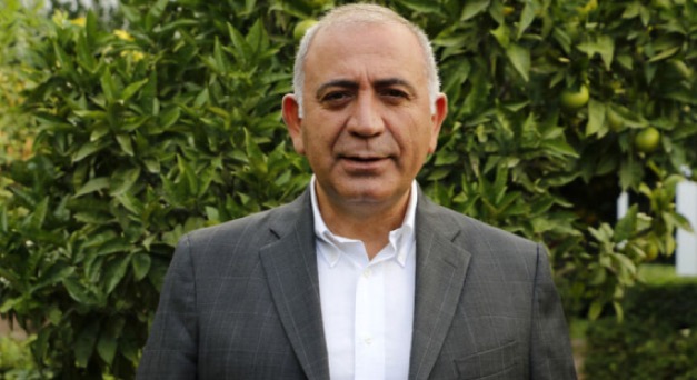 CHP'de savunması istenen Gürsel Tekin, Özgür Özel'den randevu isteyecek
