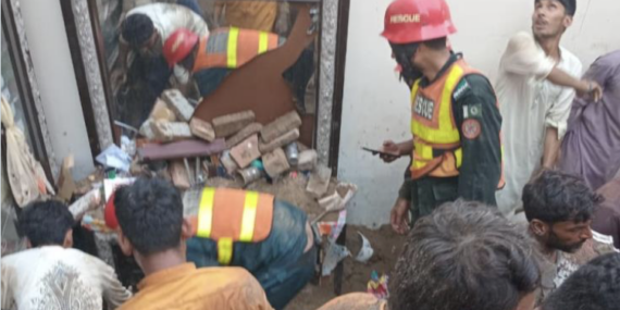 Pakistan’da dersane faciası! Çatı çöktü: 14 çocuk hayatını kaybetti