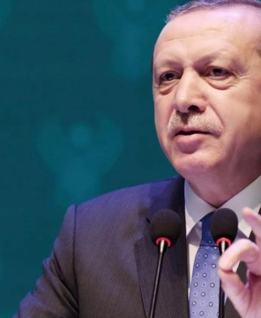 Erdoğan’dan kabineye ve teşkilata saha talimatı_ Siyaset ciddiye alınacak, kayıtsız kalan bedelini öder