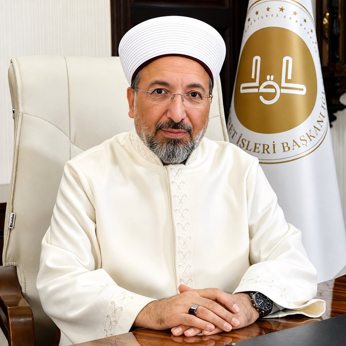 HLUS_biWAAAHjl-