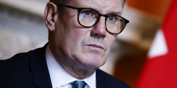 İngiltere Başbakanı Keir Starmer görevden ayrıldığını duyurdu: Liderlik yarışı için takvim istedi