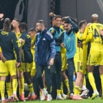 aziz-yildirim-gelince-isler-degisti-fenerbahcede-surpriz-karar-sq91s2JM.jpg
