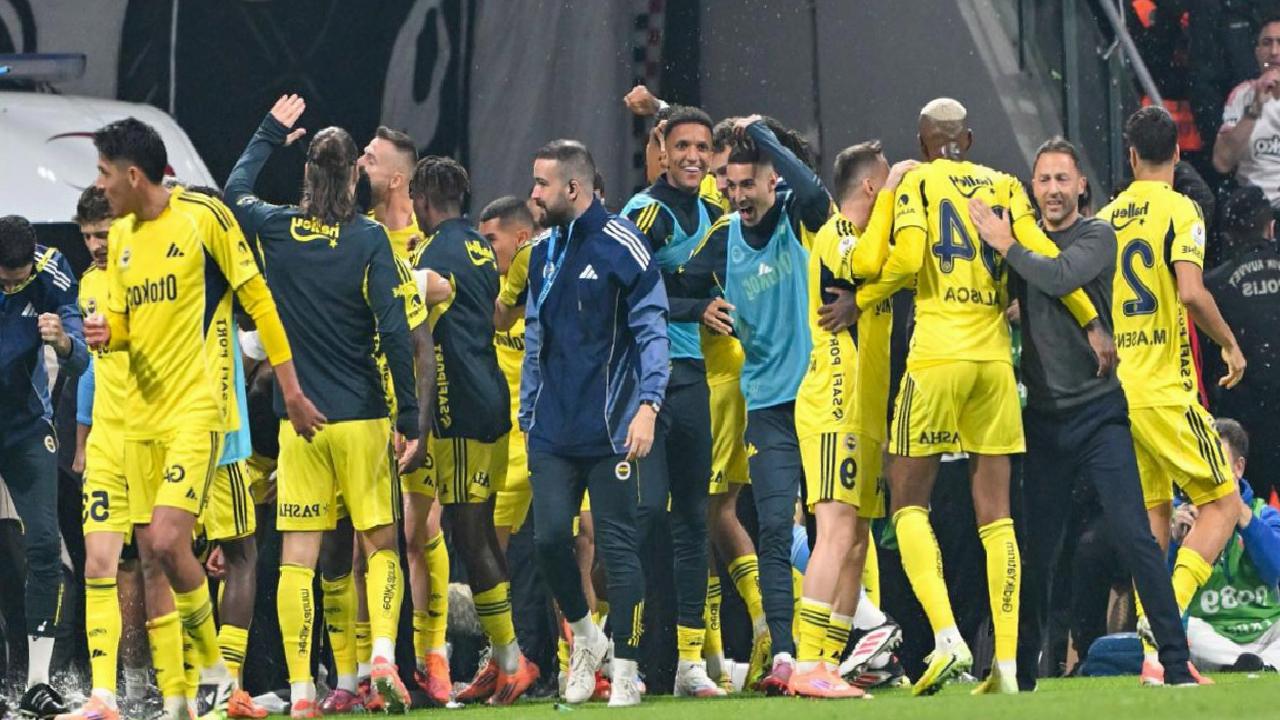 aziz-yildirim-gelince-isler-degisti-fenerbahcede-surpriz-karar-sq91s2JM.jpg