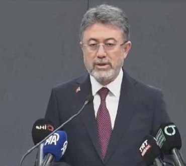 ibrahim-yumakli-suyu-kaybeden-gelecegini-de-kaybeder-VuEvCeje.jpg