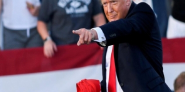 trump-para-verirse-emekli-zam-alacak-sACsLFP4.jpg