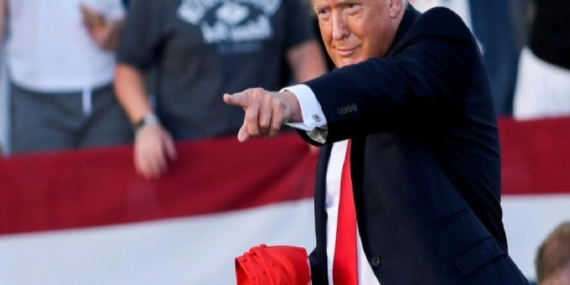 Trump para verirse emekli zam alacak