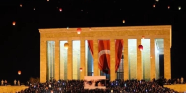 19 Mayıs Anıtkabir ziyaret saatleri 2026 __ 19 Mayıs Anıtkabir açık mı, kapalı mı, kaça kadar açık_