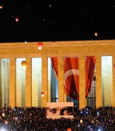 19 Mayıs Anıtkabir ziyaret saatleri 2026 __ 19 Mayıs Anıtkabir açık mı, kapalı mı, kaça kadar açık_