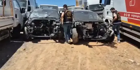 Yediemin Otoparklarında 1.5 milyarlık dev vurgun: Lüks araçları parçalayıp ucuza kapatmışlar!