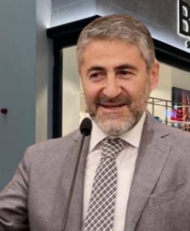 Bakanlığı döneminde 13 yeni B&G Store şubesi açan Nureddin Nebati, 2023’ten beri 11 mağaza kapattı