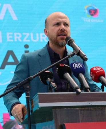 Bilal Erdoğan, Erzurum’da TÜGVA Yaz okulunu kapanış törenine katıldı