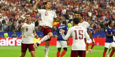 Dünya Kupası'nın en pahalı yarı final maçında İspanya, Fransa'yı yendi ve finale yükseldi