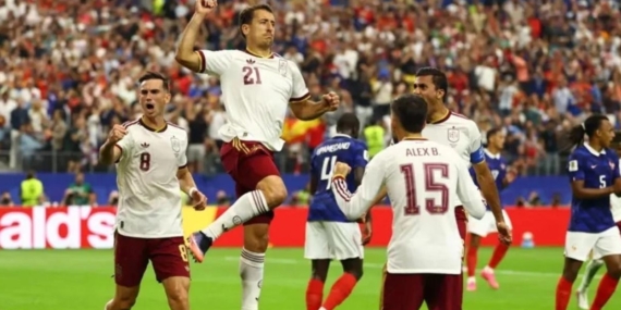 Dünya Kupası'nın en pahalı yarı final maçında İspanya, Fransa'yı yendi ve finale yükseldi