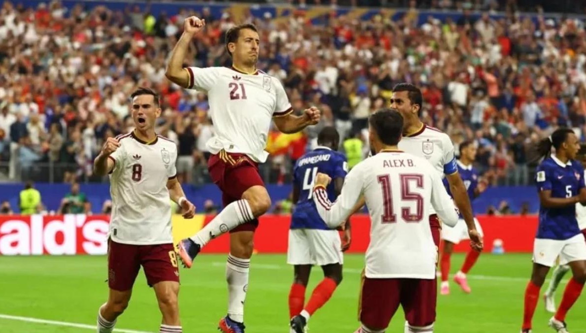 Dünya Kupası'nın en pahalı yarı final maçında İspanya, Fransa'yı yendi ve finale yükseldi