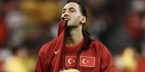 Hakan Çalhanoğlu’ndan milli takım dönüşü dikkat çeken karar