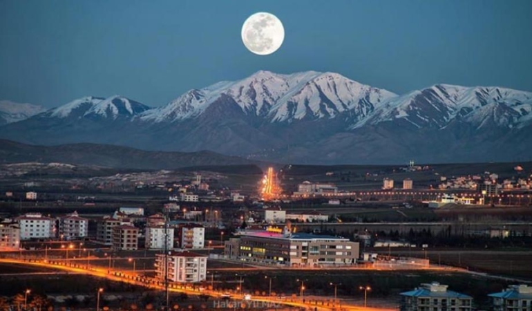 Elazığ'da gezilmesi, görülmesi gereken yerler nerelerdir? Elazığ'ın meşhur yemekleri