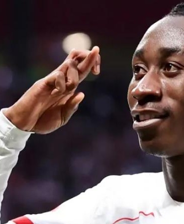 Liverpool 100 milyon Euro'yu gözden çıkarmıştı_ Diomande'nin transfer olmak istediği takım ortaya çıktı