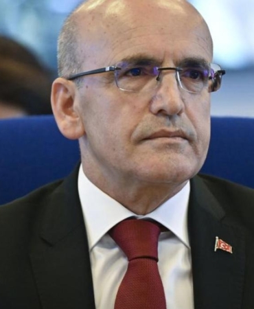 Mehmet Şimşek'ten_