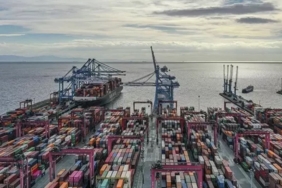Ticaret Bakanlığı 'Dış Ticaret Beklenti Anketi'ni yayımladı_ Yıl sonu ihracat beklentisi azaldı, ithalat beklentisi arttı