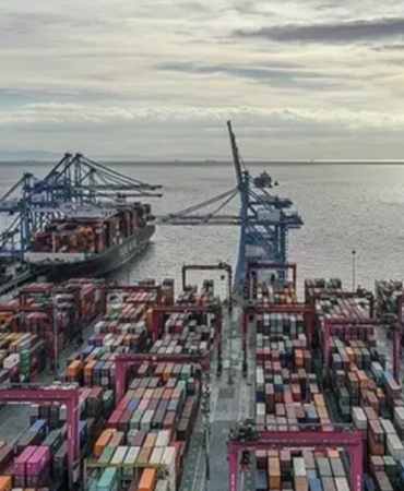 Ticaret Bakanlığı 'Dış Ticaret Beklenti Anketi'ni yayımladı_ Yıl sonu ihracat beklentisi azaldı, ithalat beklentisi arttı