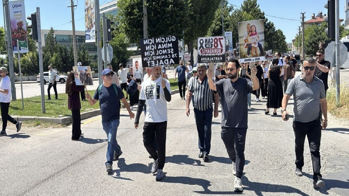 Adalet Yürüyüşü: Yangın Kurbanları İçin Farkındalık
